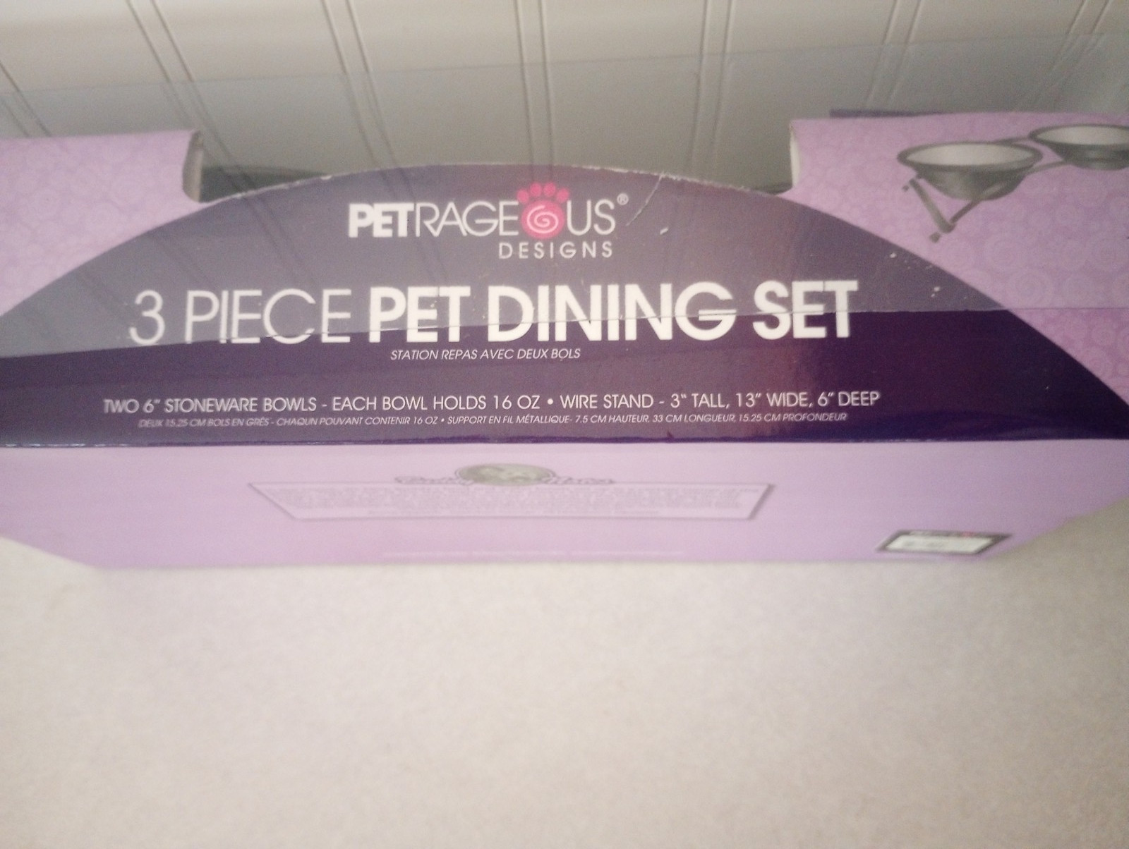 NEW PETRAGEOUS DESIGNS 3-PIECE PET DINING SET