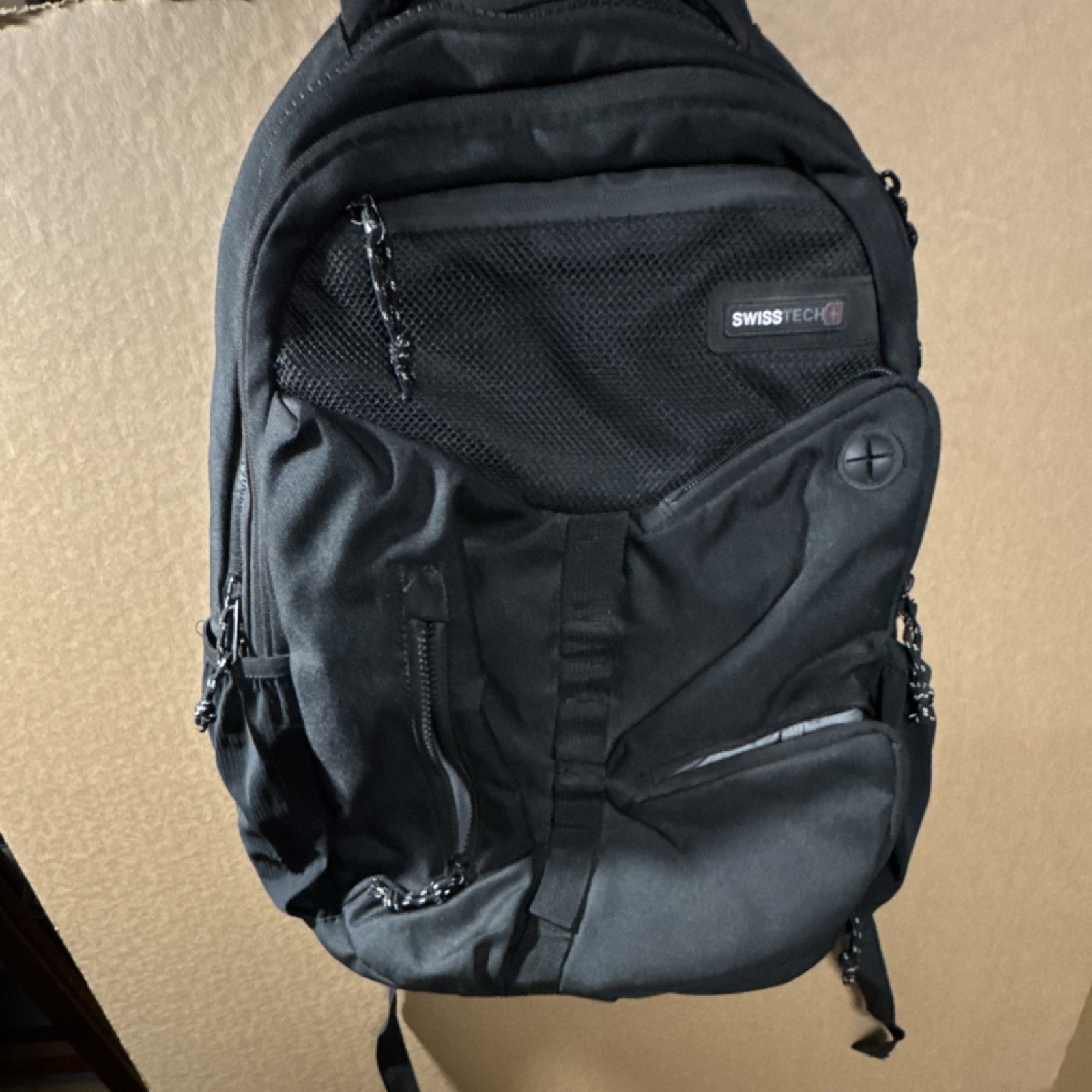 SWISSTECH 25L Black Hiking Backpack Fits Up to 15" Laptop Zip Padded 8+ Pockets