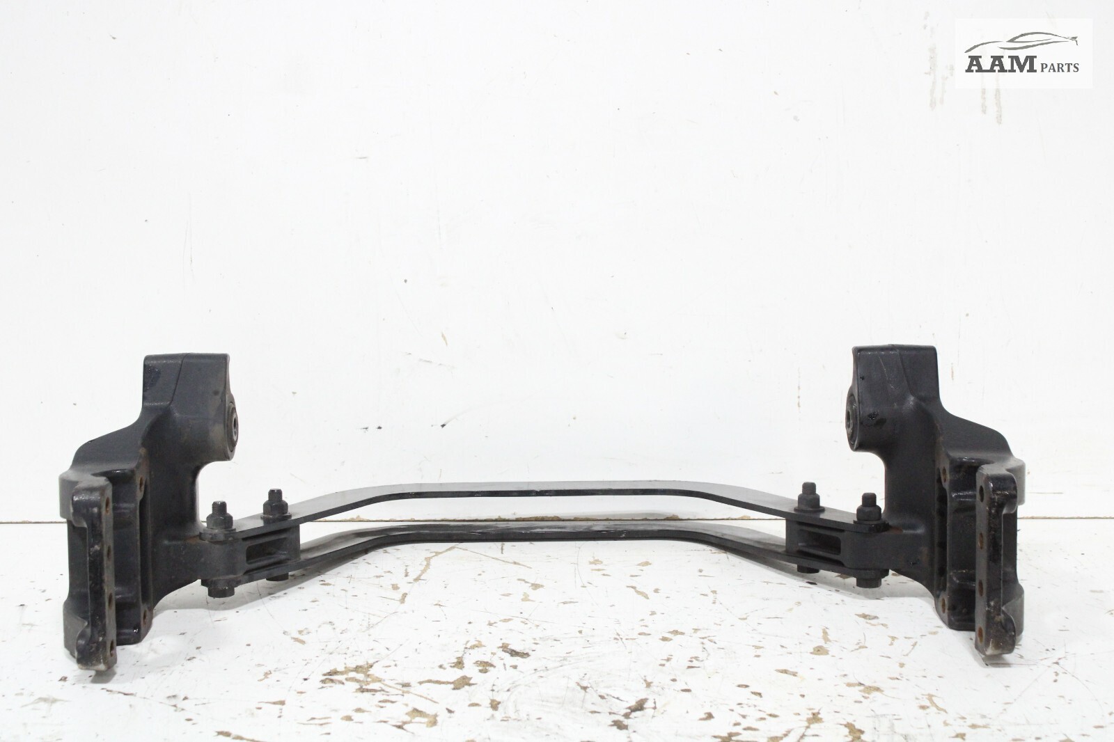 2018-2023 FREIGHTLINER CASCADIA FRONT LEAF SPRING HANGER SUPPORT OEM