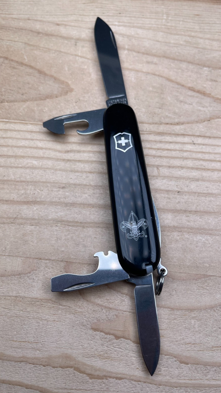Victorinox Swiss Army Knife Multi-tool 91mm Black - Tinker - Boy Scouts Logo