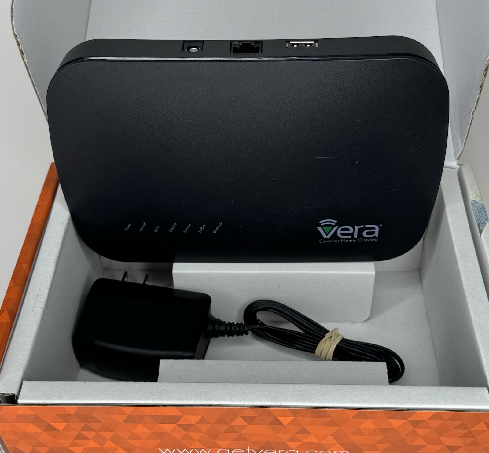 Vera Plus Advanced Smart Home Controller, Z-Wave, Bluetooth, Zigbee, WiFi