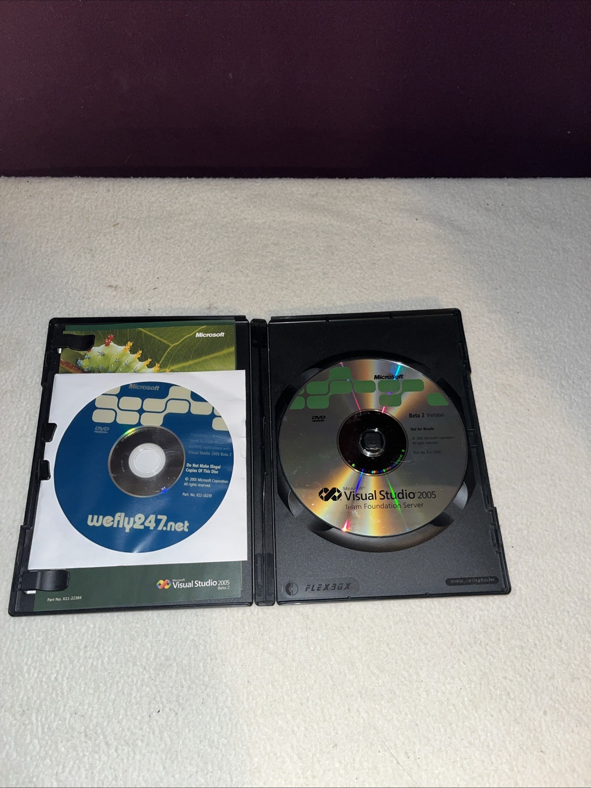 Rare Microsoft Visual Studio 2005 Team Suite Beta 2 (3 CD’s) w/ Wefly