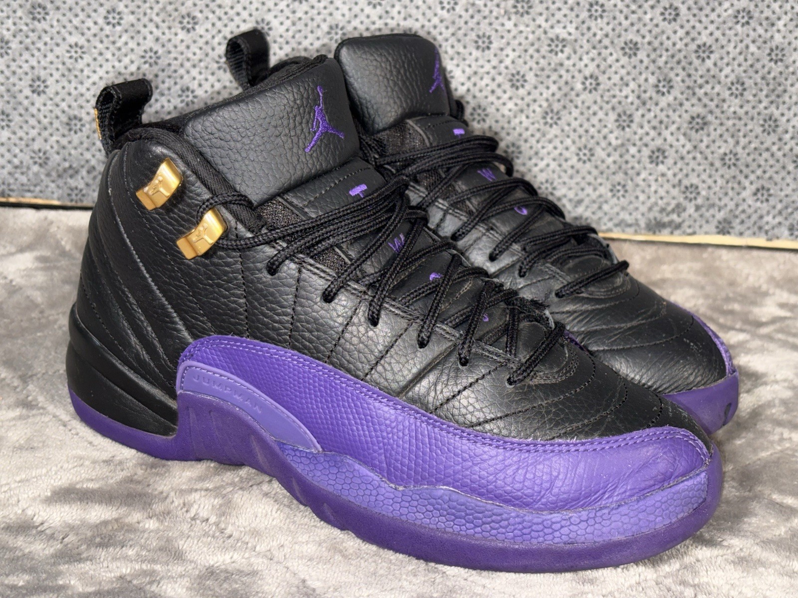 Nike Air Jordan 12 Retro Phoenix Suns Purple GS Youth Kids Sz 6 153265-057