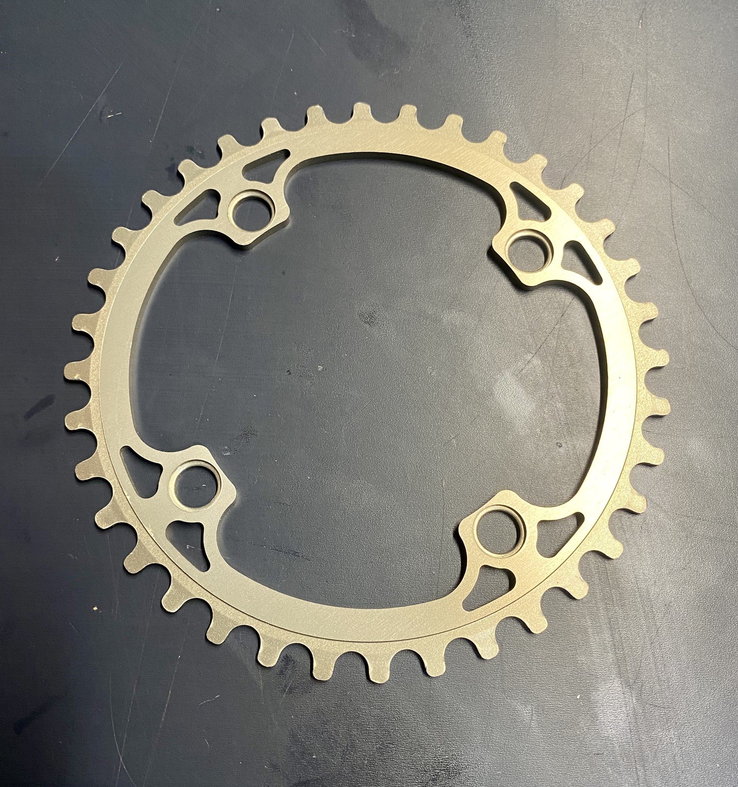 Gamut Race Chainring 36T 4 bolt BCD 104