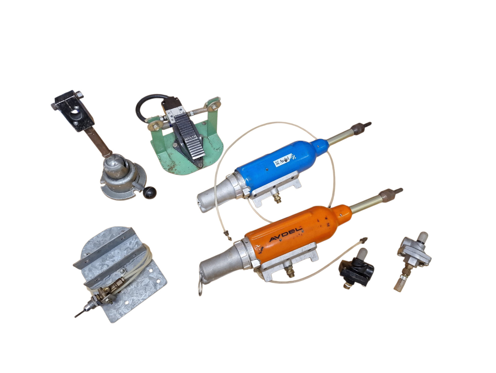 Avdel 727 Series Pneumatic Speed Riveter (Set of 2) with accessories