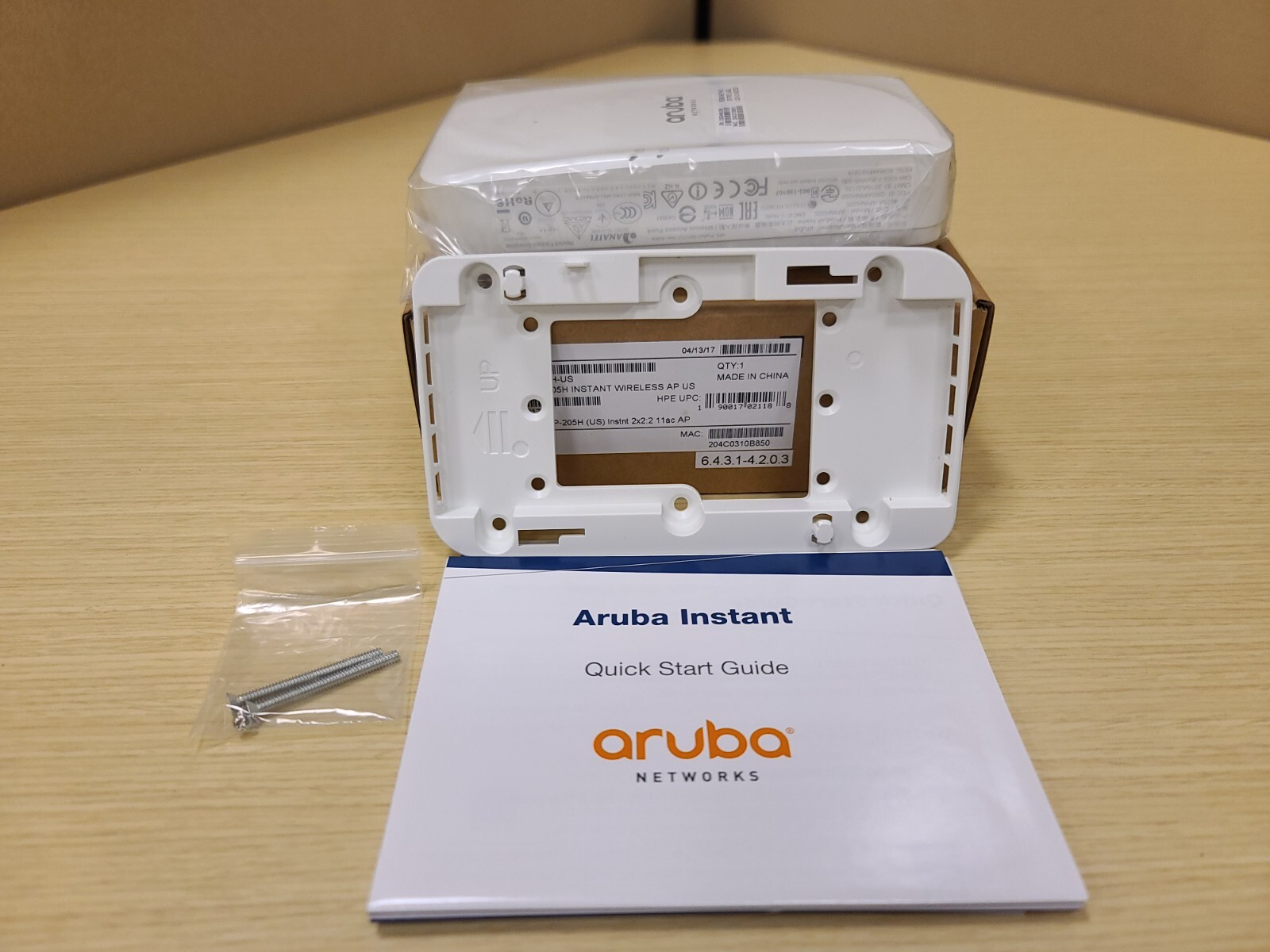 HP Aruba IAP-205H-US HPE JW217A Instant AP - Wireless Access Point - New