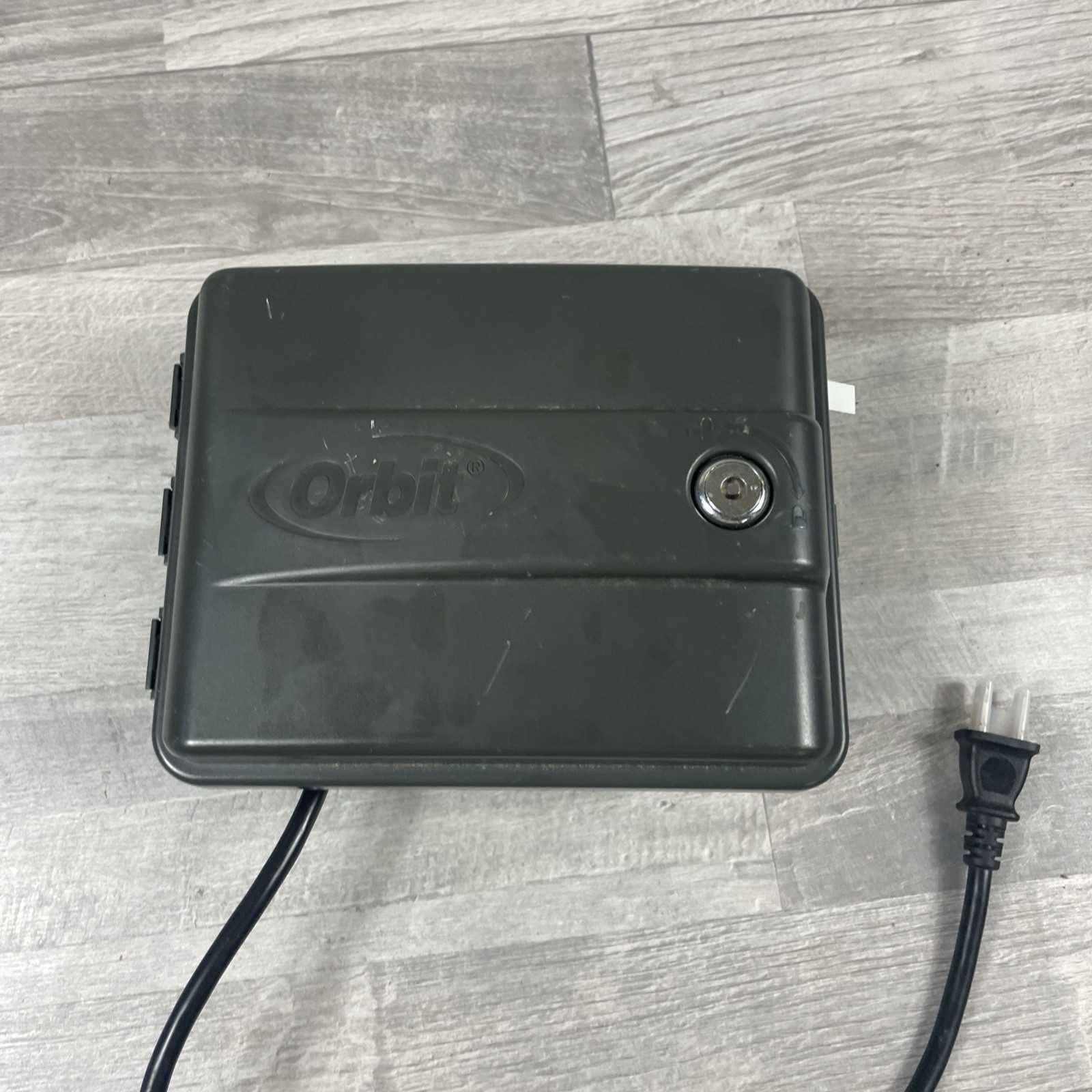 Orbit 27999  Station Indoor/Outdoor Irrigation Timer Sprinkler Controller No Key