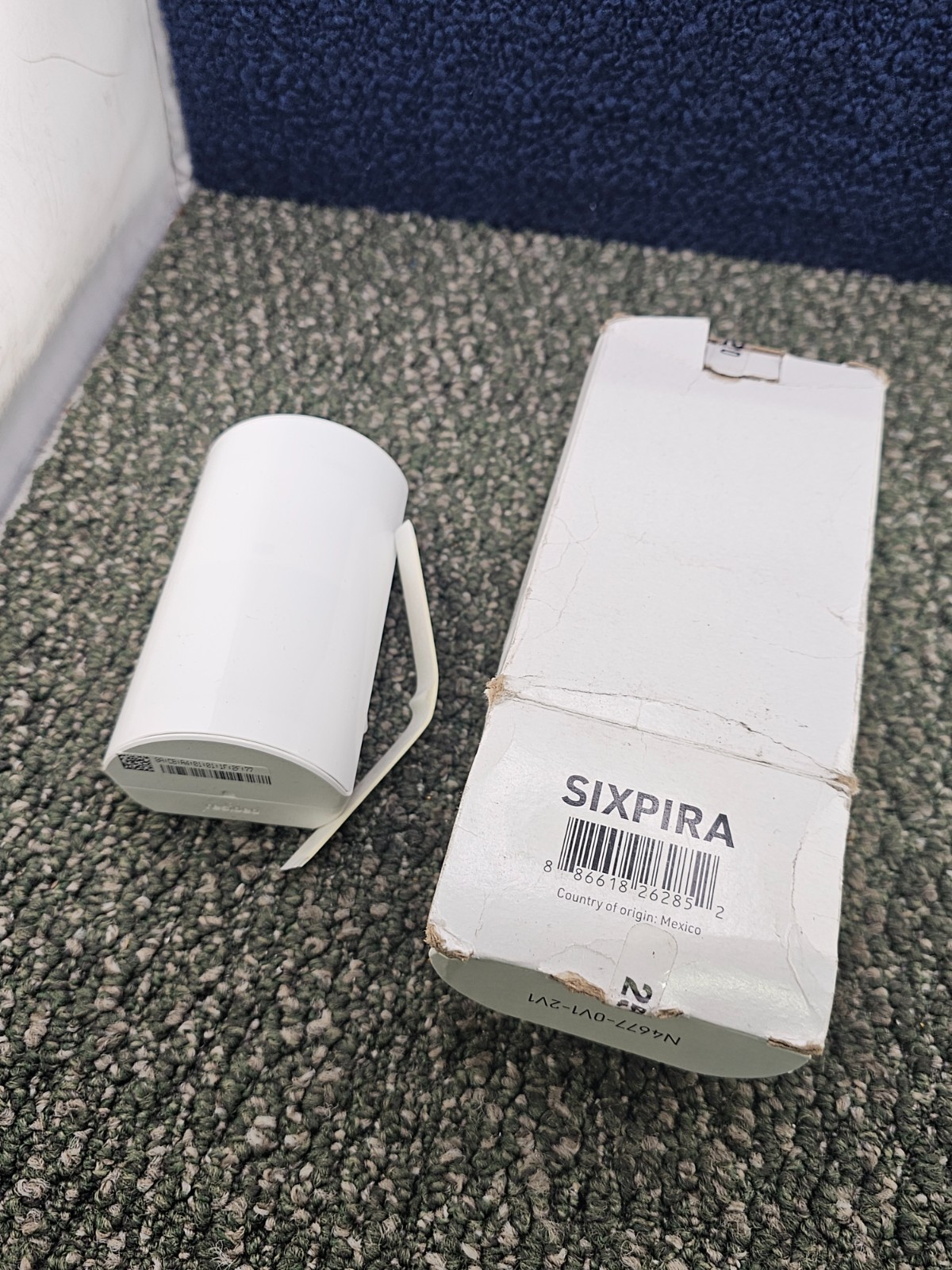 Honeywell Resideo Sixpira LMD500: Wireless PIR Motion Sensor - White