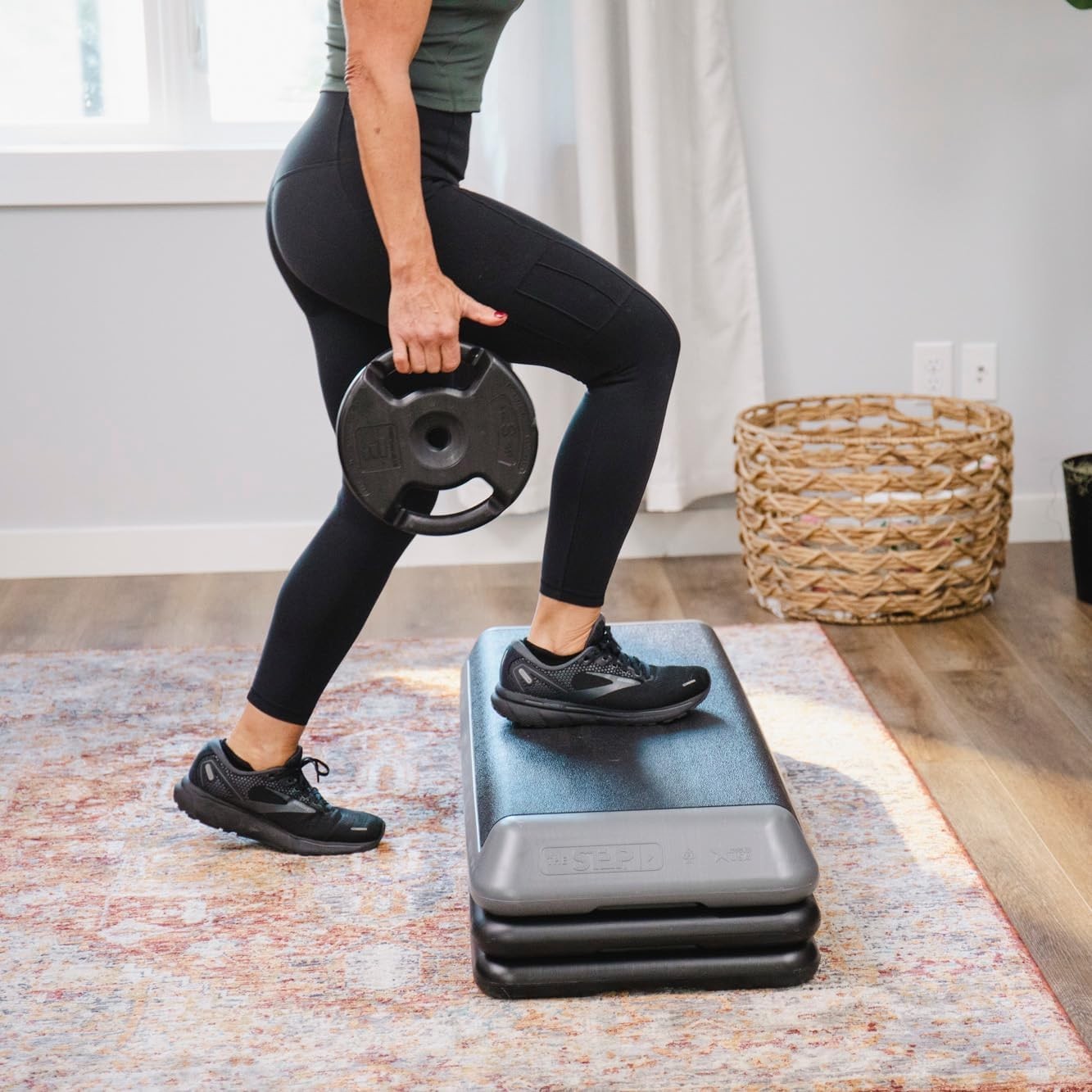 Step Exercise Platform with 4 Stackable Risers