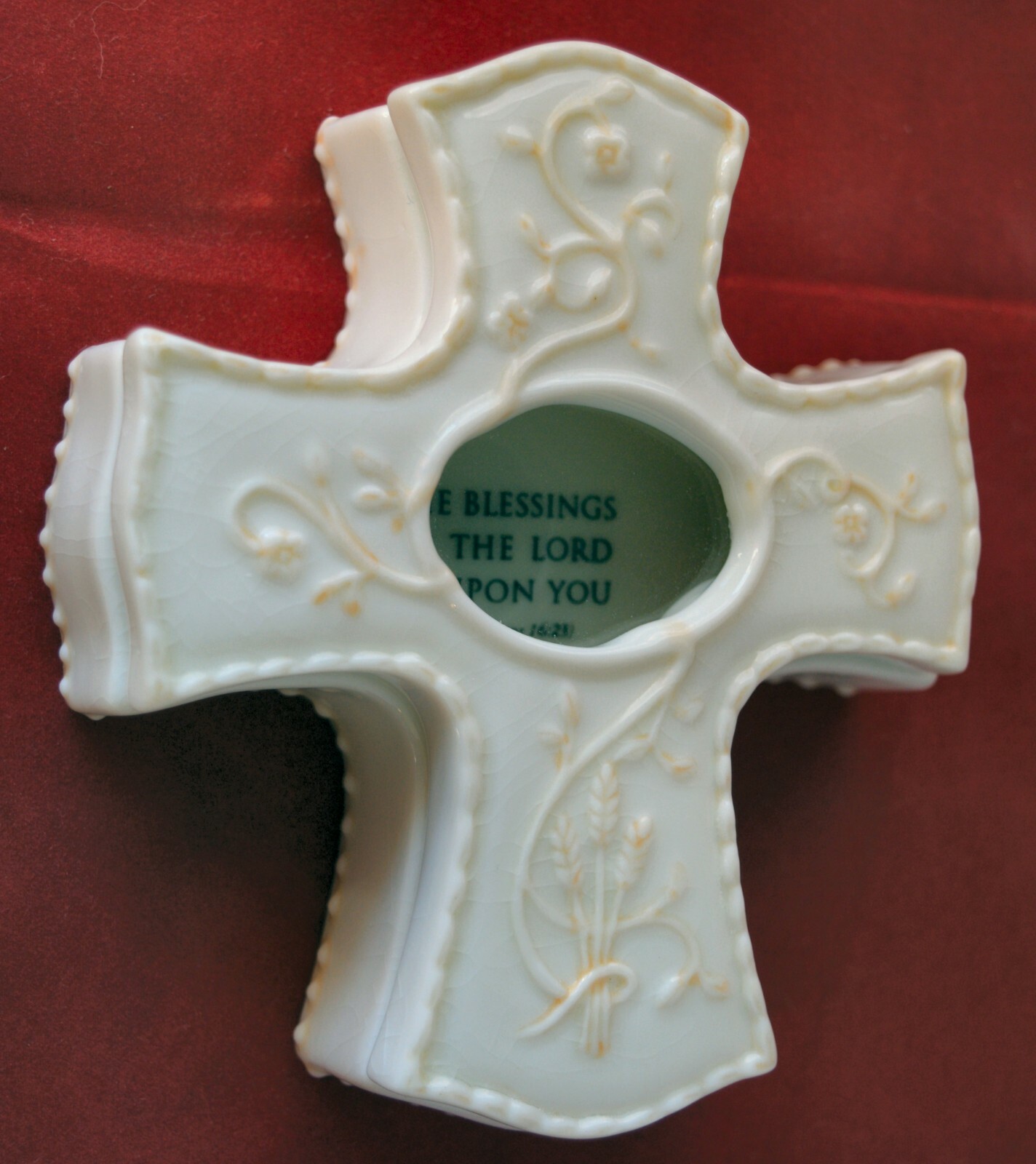 Russ Gifts of Faith Crackle Glazed Handpainted Porcelain Trinket / Rosary Box
