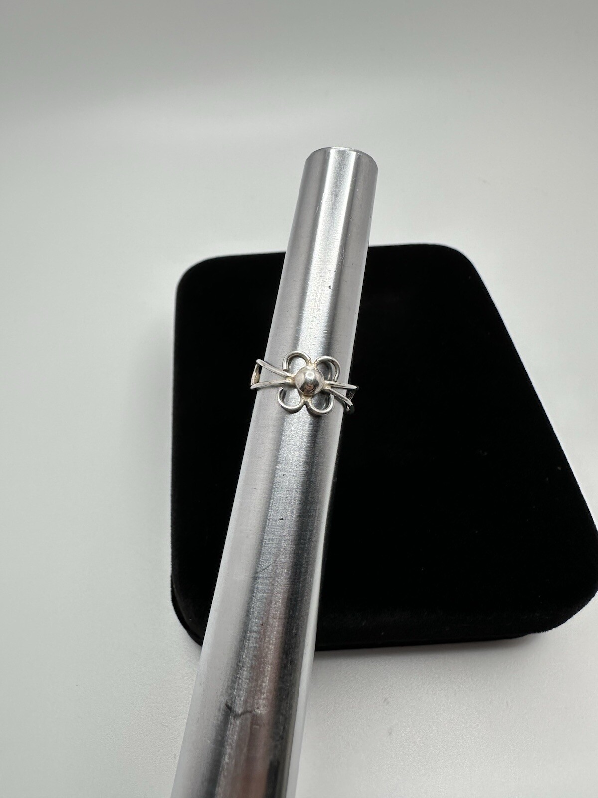 Vintage Adjustable Sterling Silver Flower Ring / Toe