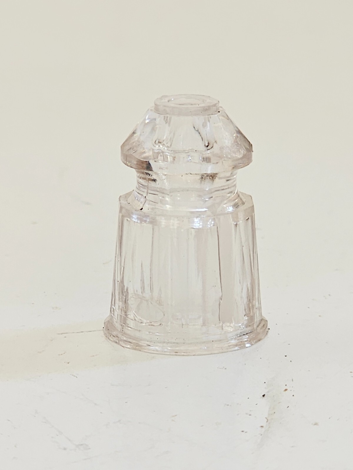 POST PINBALL MACHINE PLASTIC POSTS CLEAR JEWELED FACETED 1" PRICE EACH 130 AVAIL