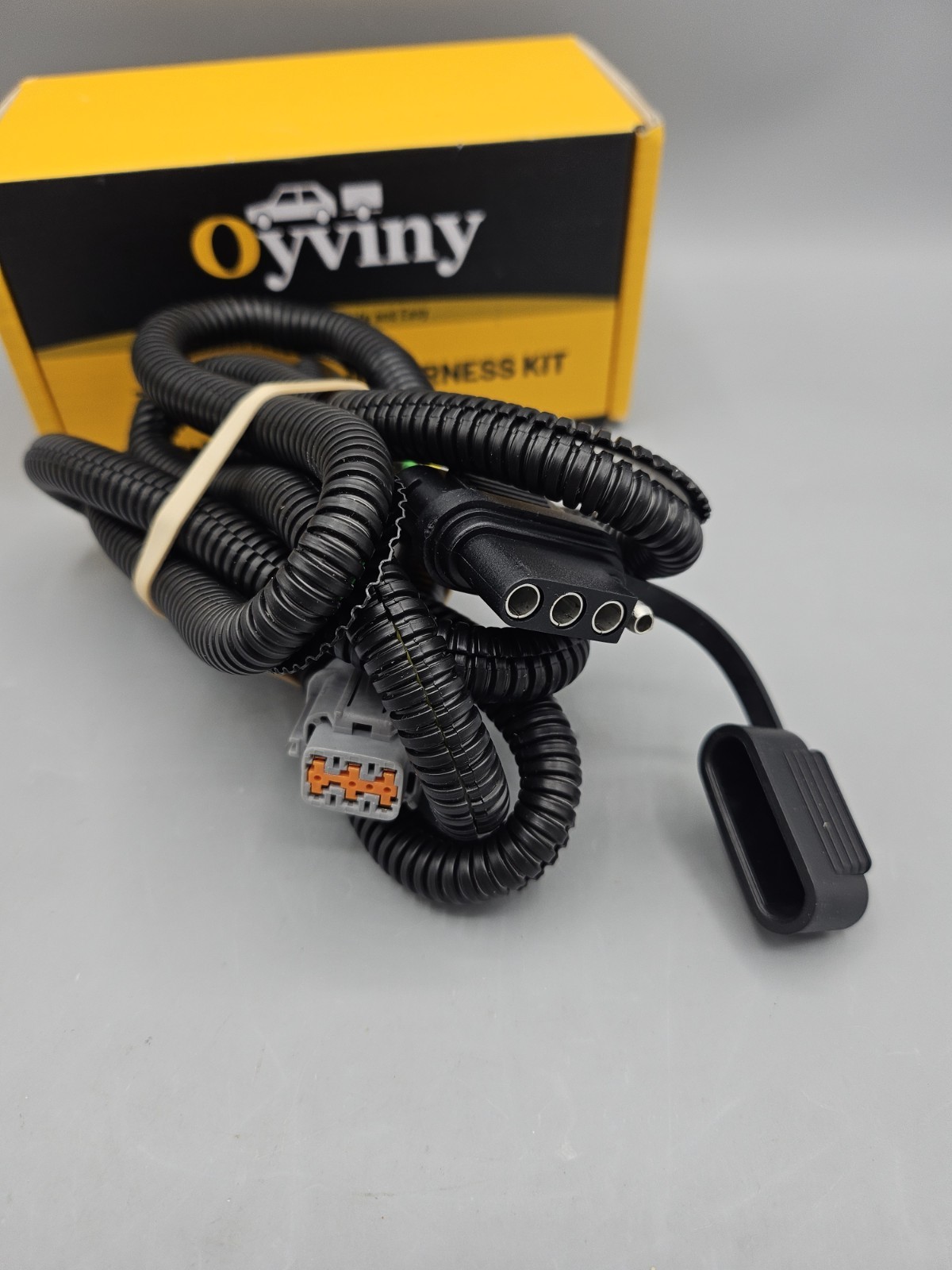 Oyviny Custom 4 Way Flat To Wiring kit XCN105-0001 New Open Box