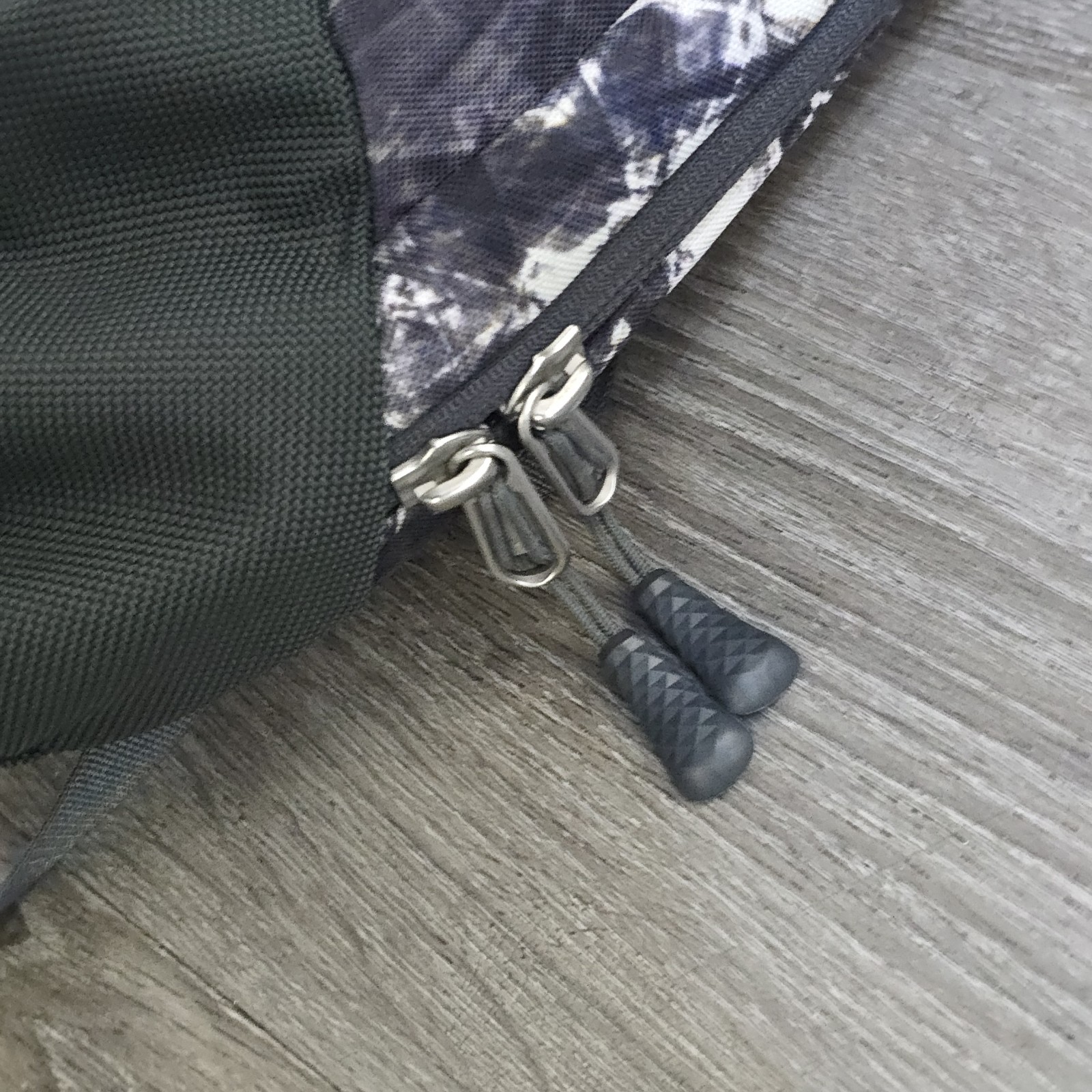 The North Face Microbyte Flex Vent Laptop Backpack Hiking Outdoors Camping
