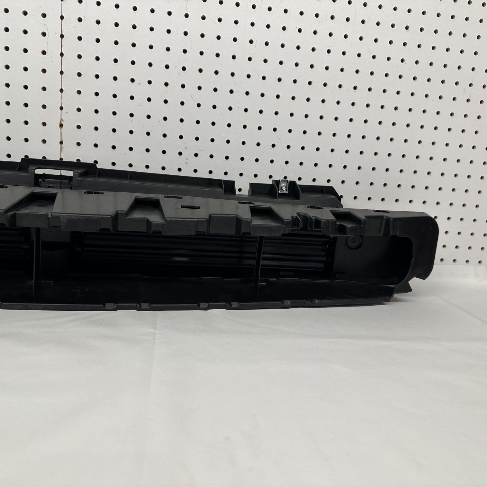 2019-2021 DODGE RAM 1500 FRONT LOWER ACTIVE AIR SHUTTER GRILLE DG07133GAQ CAPA