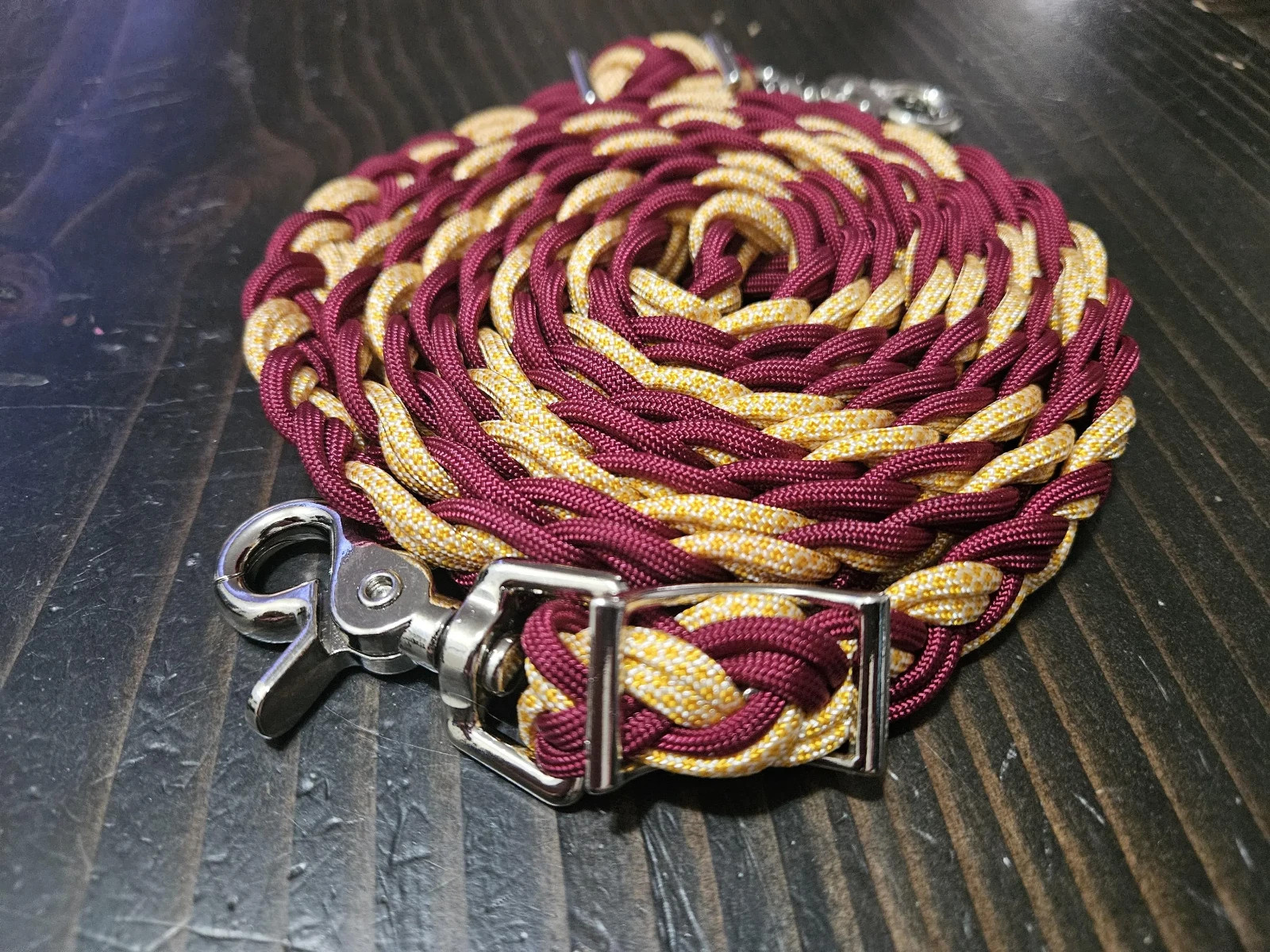 8 Foot Loop Paracord Reins Maroon and Yellow Honeycomb Quick Change