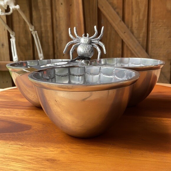 Midnight Fright Spider and Triple Web Serving Dish Halloween Candy Bowl