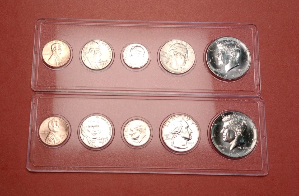 2025 P&D (10) Coin Set in Snap lock Holders