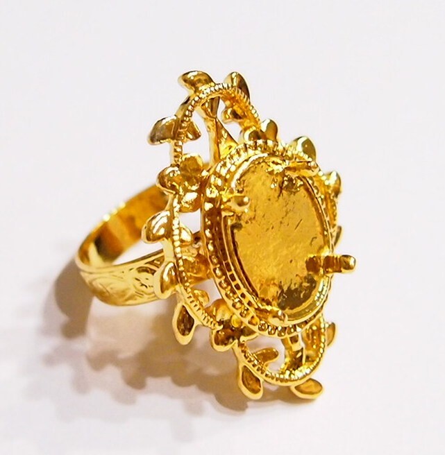 6 - 14x10mm Shiny Gold Victorian Deco Loop & Leaves Adjustable Ring Settings