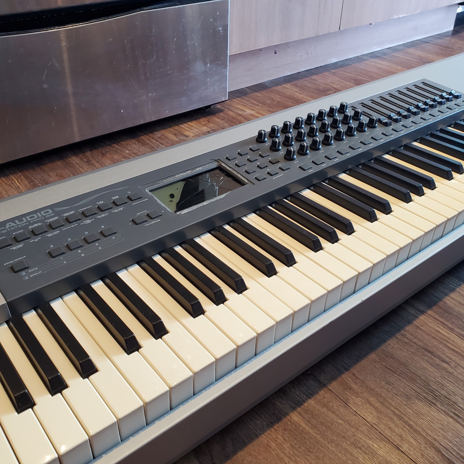 M-Audio Keystation Pro 88 Portable USB MIDI Controller - USED - TESTED - (READ)