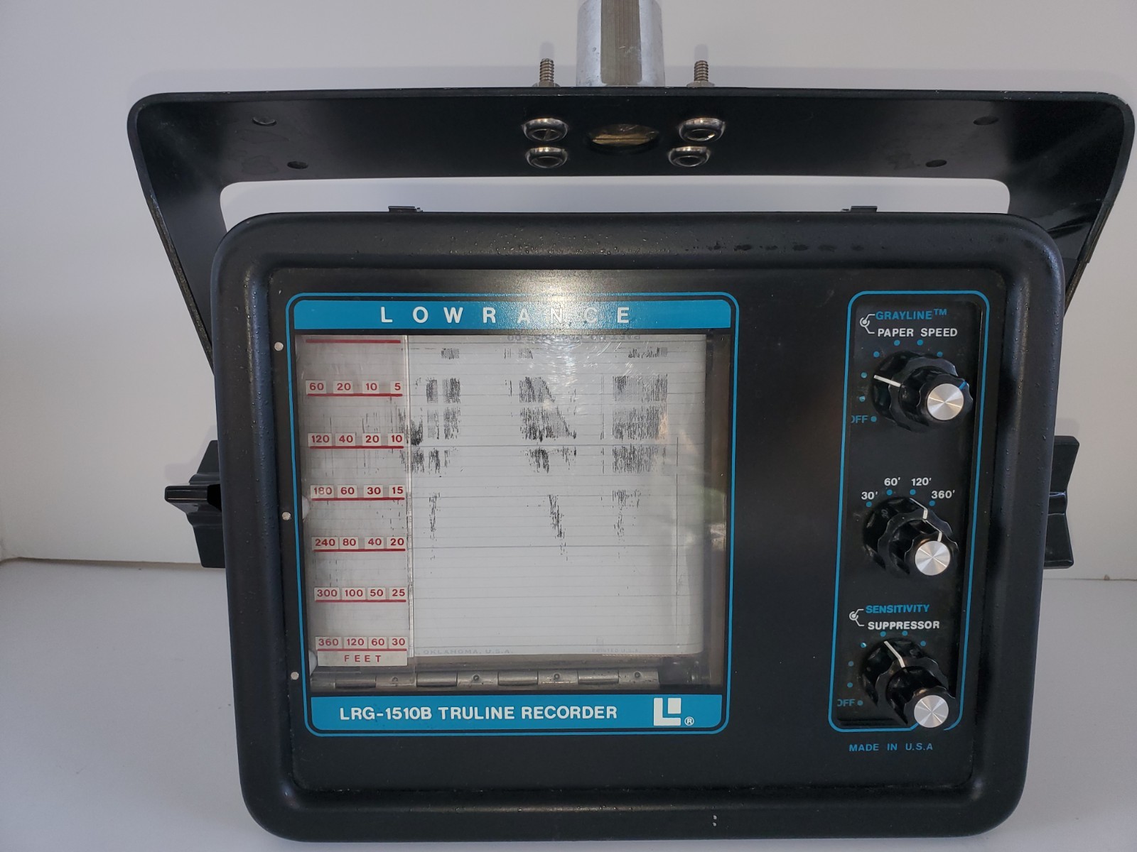 Lowrance LRG-1510B Fish Finder
