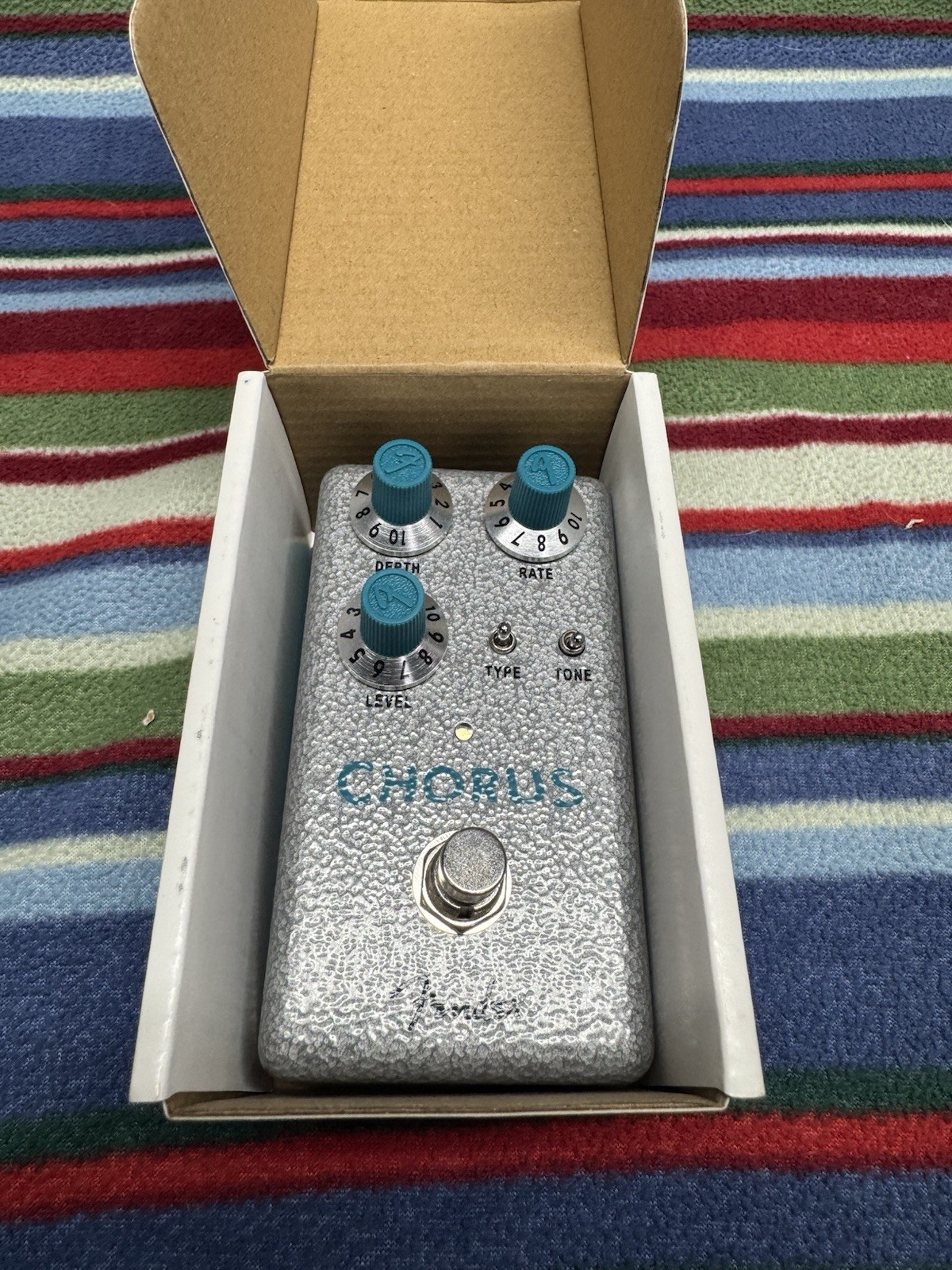 Fender Hammertone Chorus Analog Effects Pedal for Electric Guitar MPN 0234576000