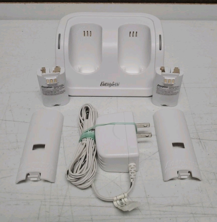 Energizer PL-7522 Wii Remote Charging System w/2 Battery Packs & Covers #2 *READ