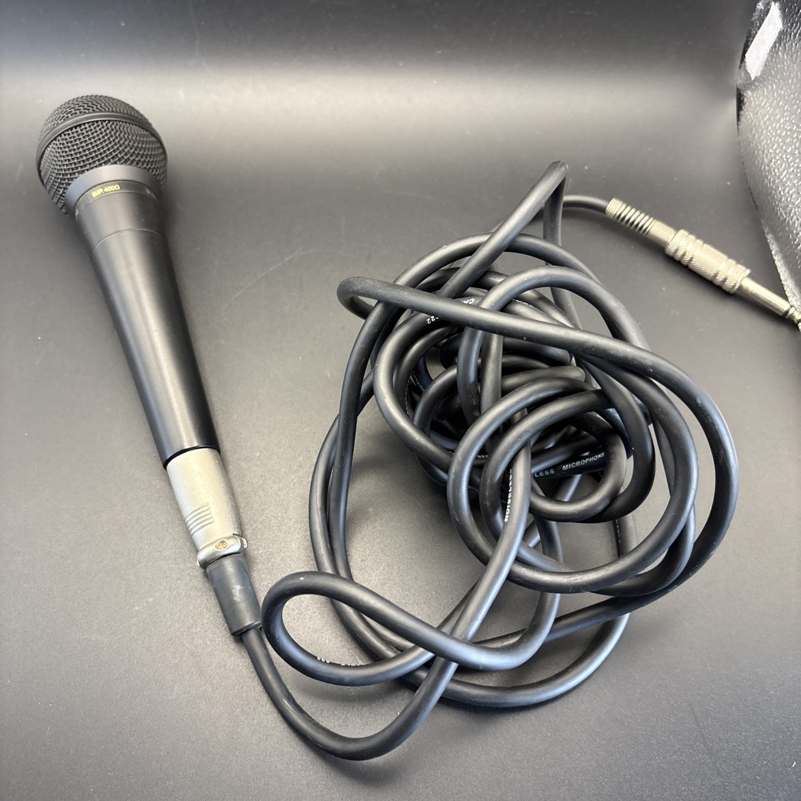 RSQ P10 Dynamic Microphone Karaoke 400 ohm Tested Working