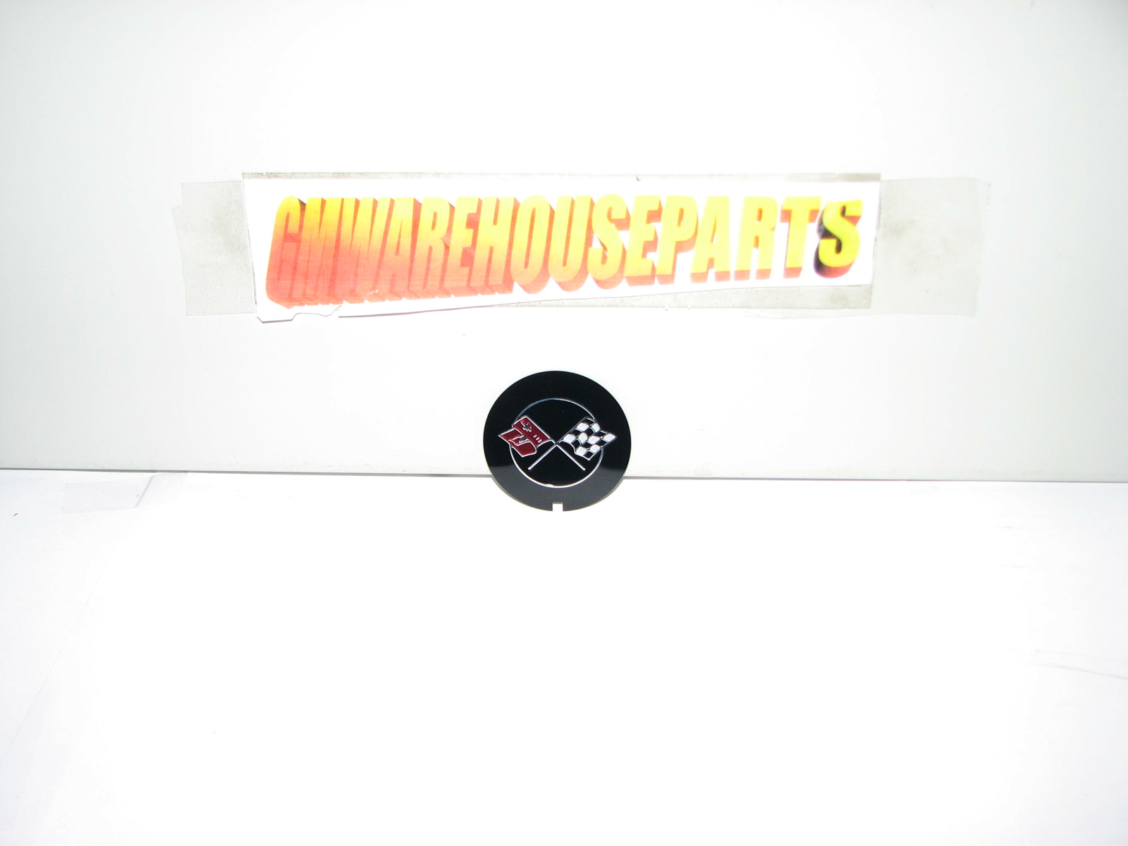 1969-1982 CORVETTE CROSS FLAG VALVE COVER EMBLEM NEW GM # 3946860