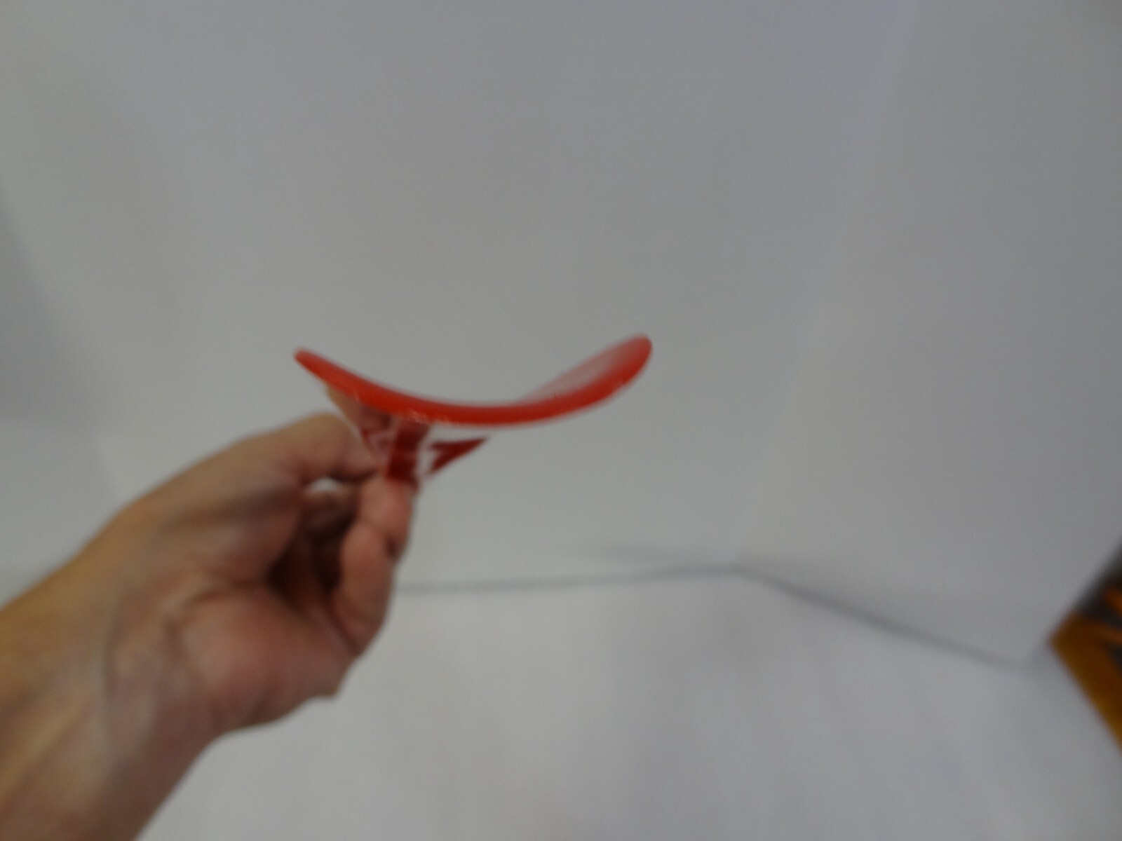 Vintage Edman Furniture Eugene Oregon Advertising Red Plastic 16" Shoe Horn
