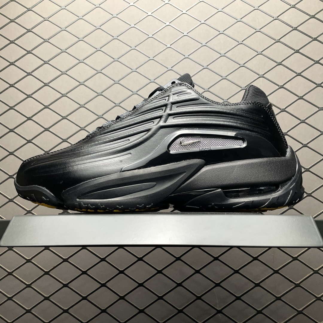 N K NOCTA x Hot Step 2 “Black” DZ7293-001
