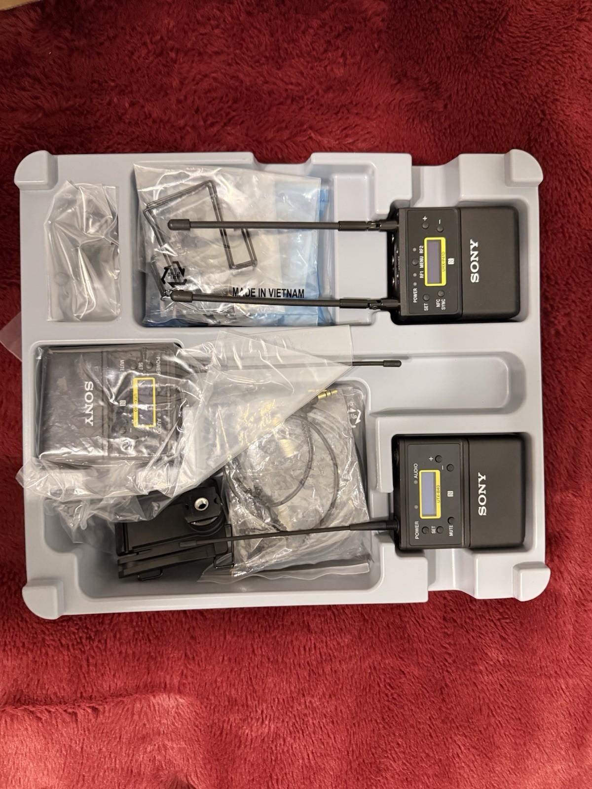 Sony UWP-D27 UWP-D Series Digital Wireless Microphone System Hot-Shoe Mount