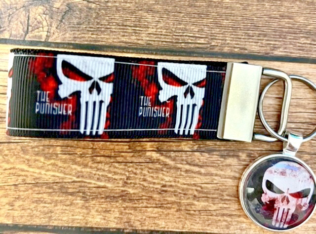 Key Fob Chain Holder Strap Backpack Charm Pull Mini 3" Punisher Skull Red Face