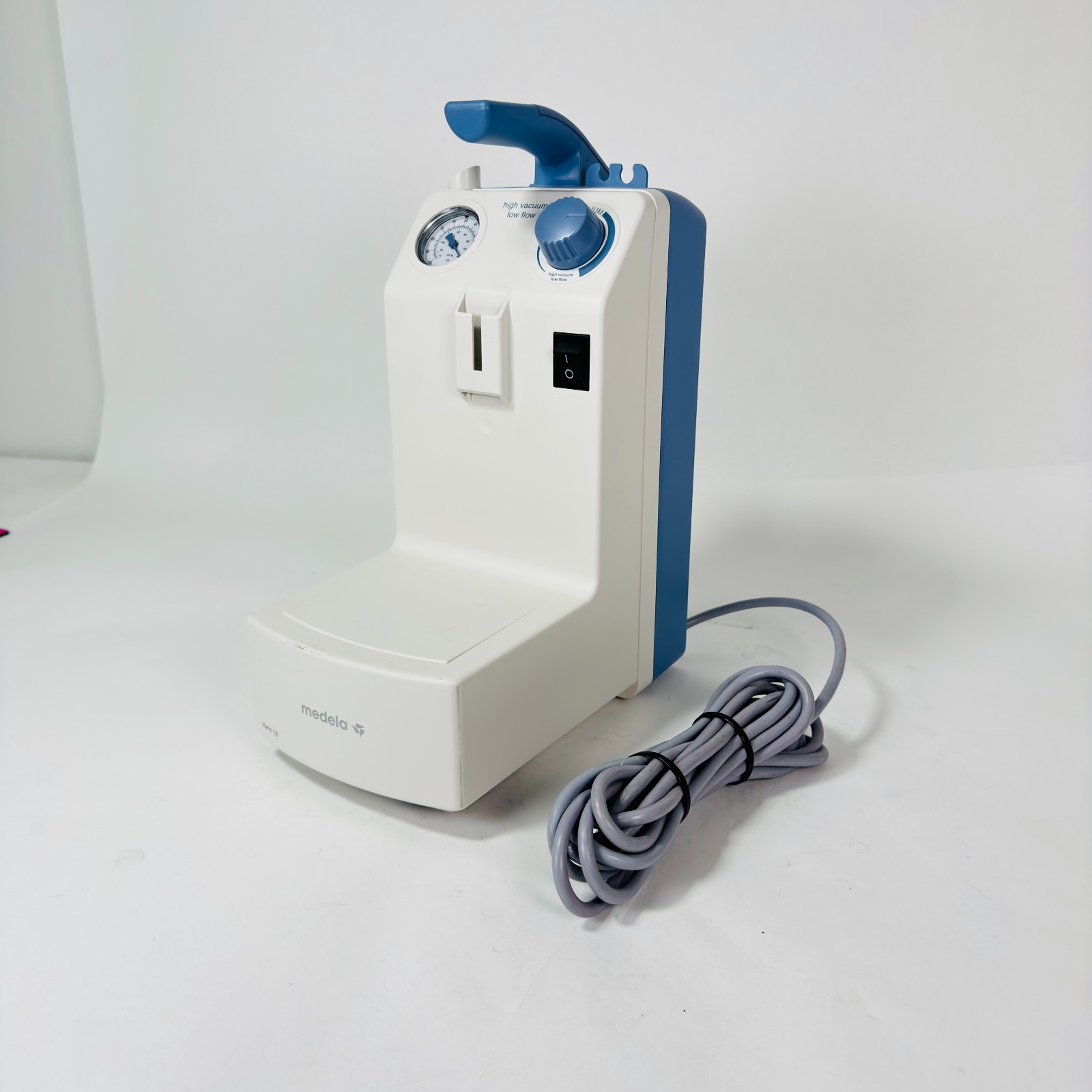 Medela Vario 18 Medical Suction Pump - As Is, Untested Unit ⚕️