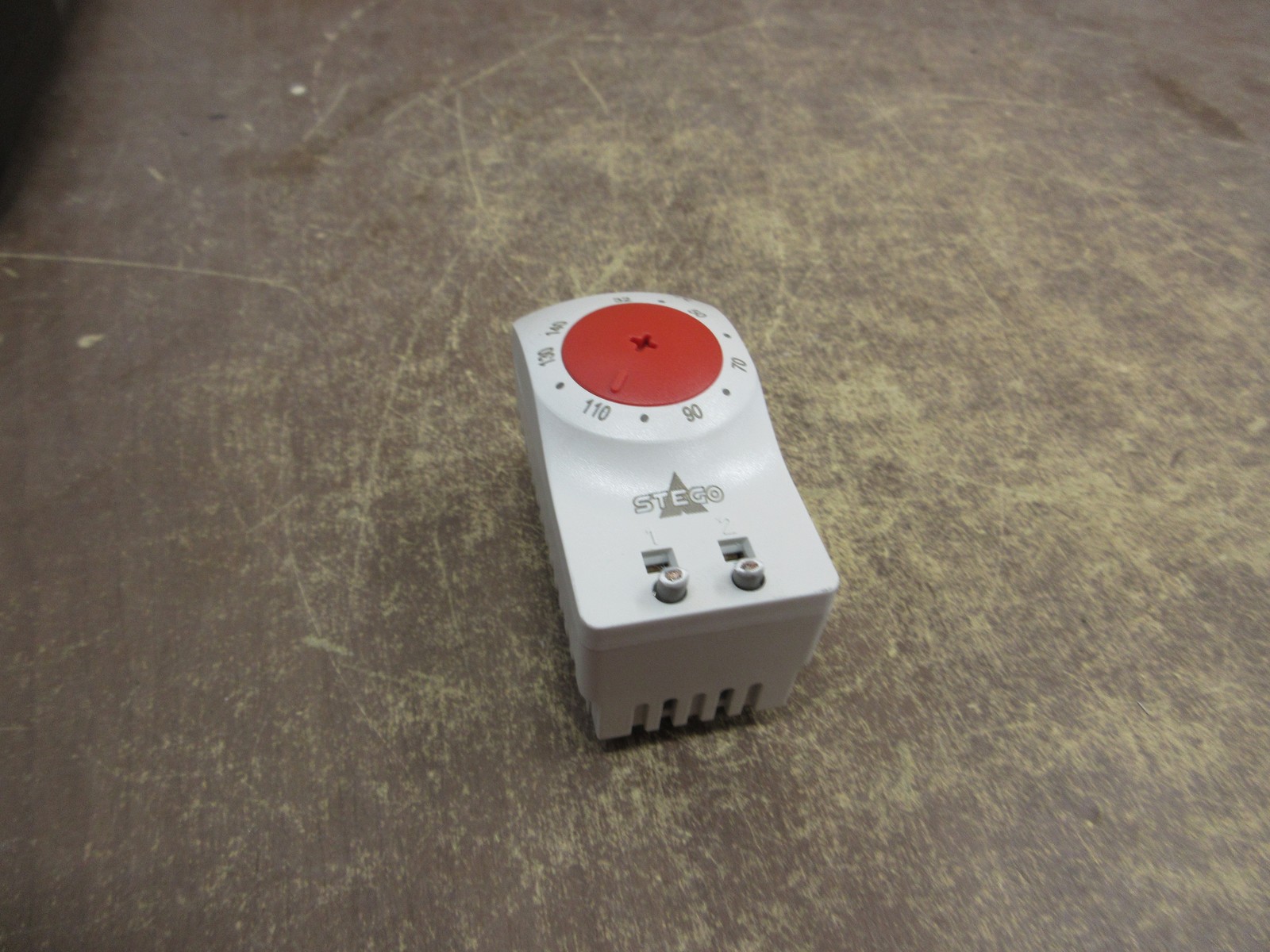 Stego Type KTO 111 Thermostat 11100.9-00 Range: 32-140°F Used