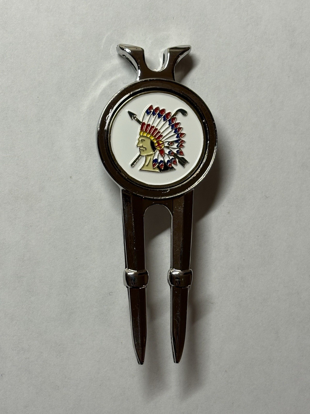 Shinnecock Hills Golf Club Authentic Members Divot Tool & 1" Coin Golf Marker