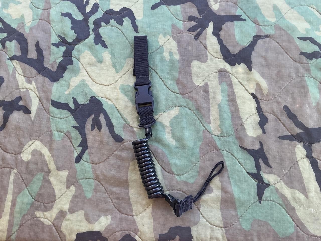 Army Military Police SWAT Tactical Tailor QR Pistol Coiled Belt Lanyard Black