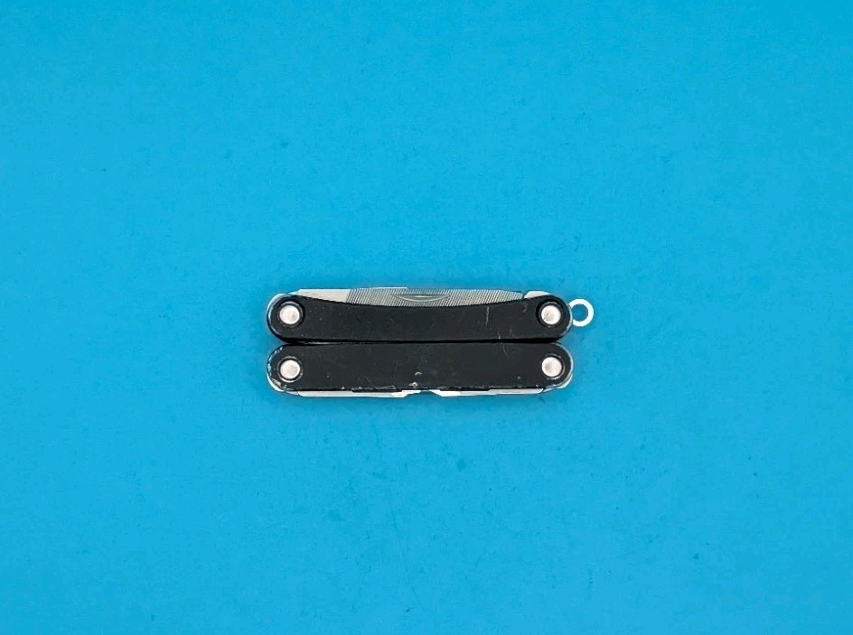 Leatherman SQUIRT PS4 Multi-Tool With Pliers Scissors Knife BLACK!