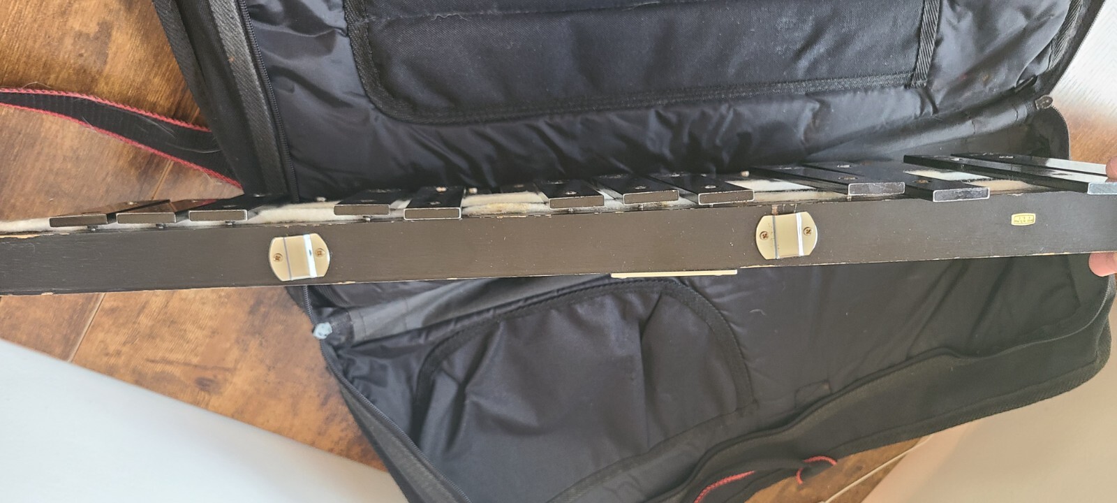 Ludwig Xylophone - 30 Keys - case/backpack, 1 Stick, No Stand