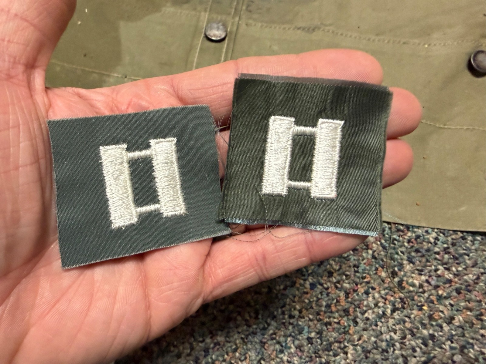 ORIGINAL VIETNAM WAR US ARMY OFFICER JACKET CAPTAIN RANK CLOTH COLLAR INSIGNIA