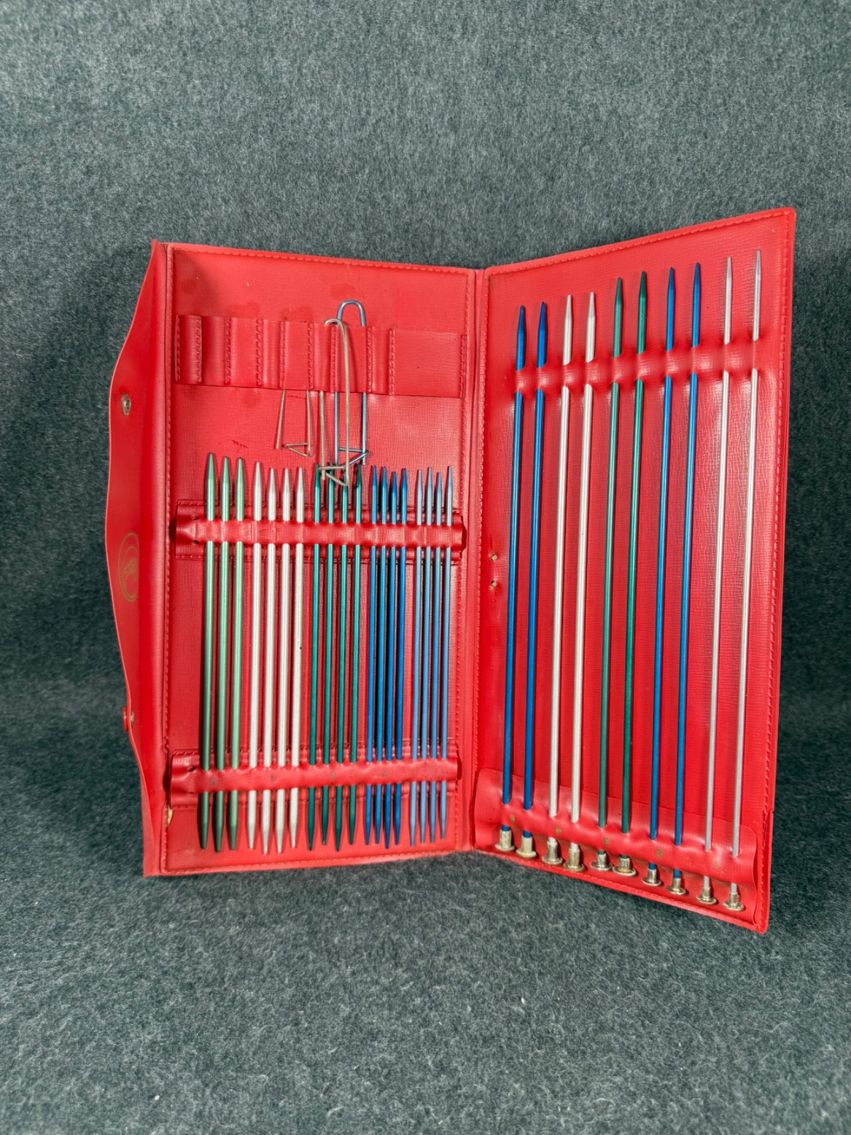 Vintage Boye Knitting Needles w/ Red Case 32 pieces 10” & 7” Needles