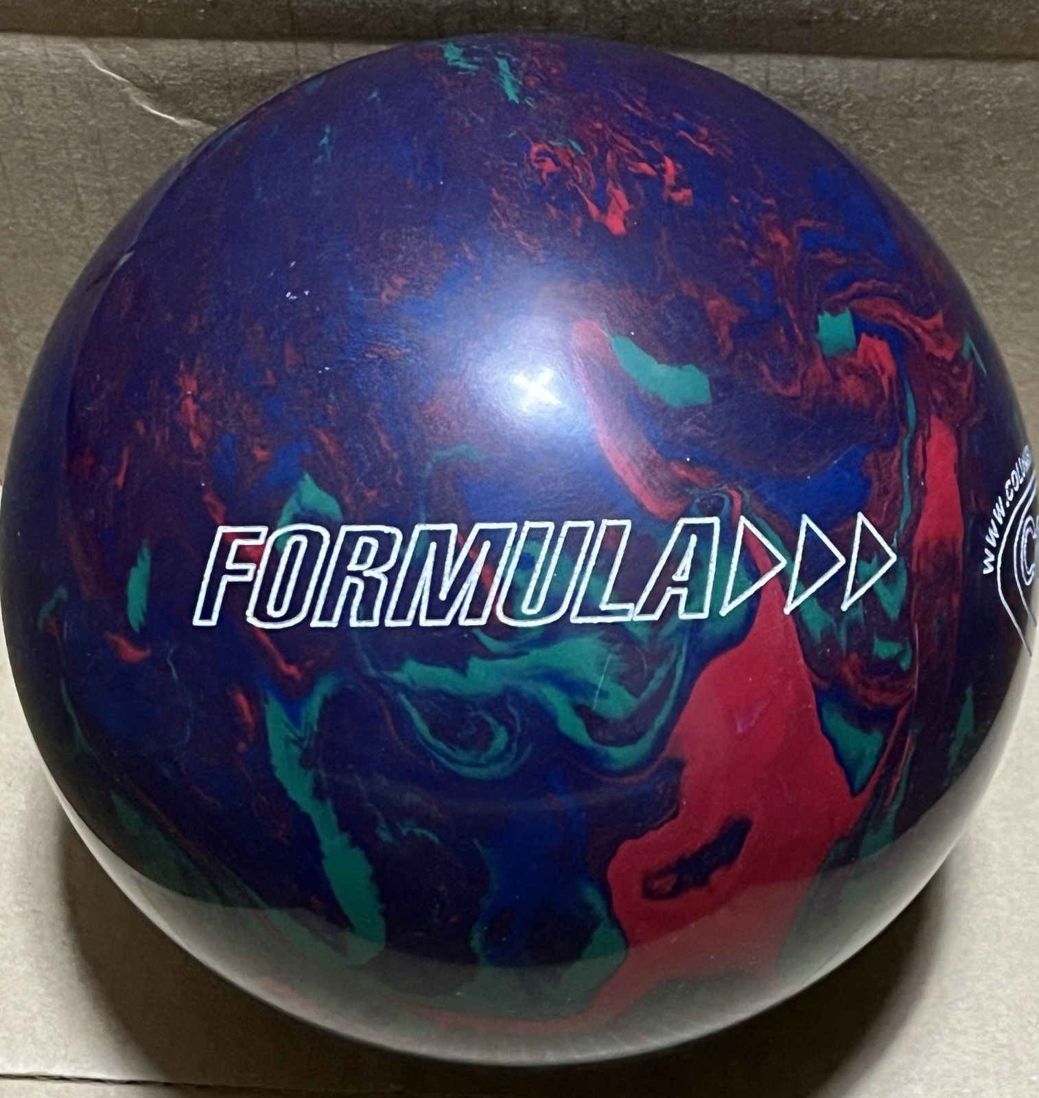 Columbia 300 Formula 15 lb Bowling Ball New in Box Made in the USA in 2003