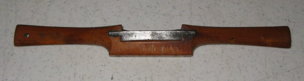 !  ANTIQUE SOLLY WORKS SHEFIELD CURVED SPOKE PLANE TOOL
