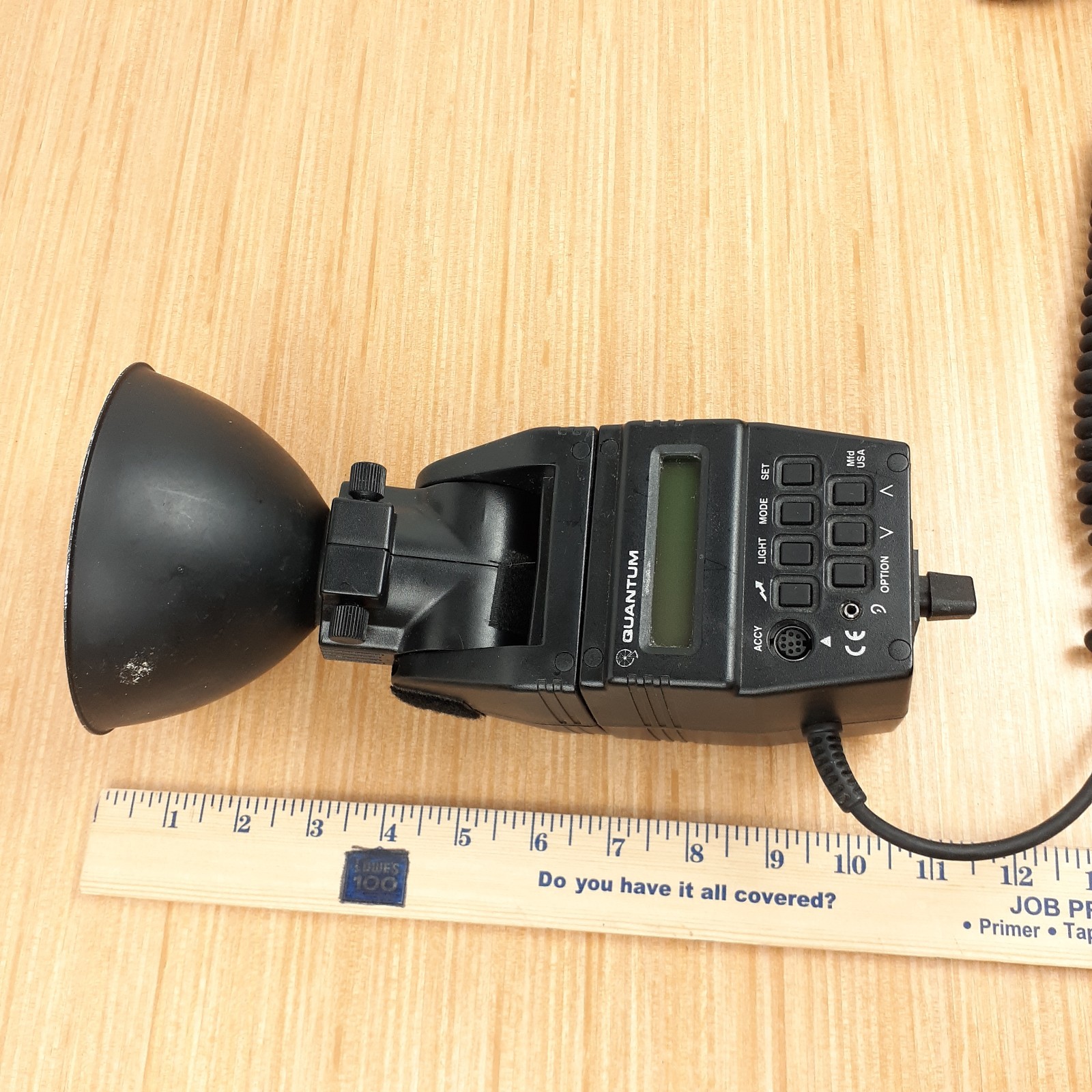Quantum Instruments Qflash Model T3D-R Flash UNTESTED No Bulb