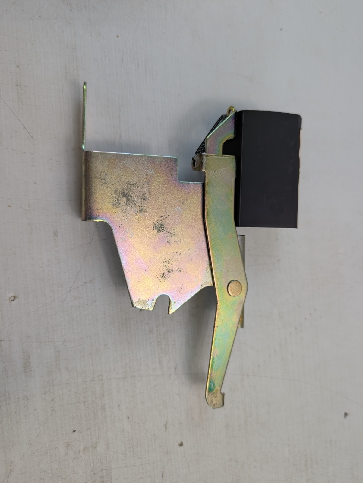 SQUARE D EIK2 Interlock safety switch 2 x NO 2 x NC contact