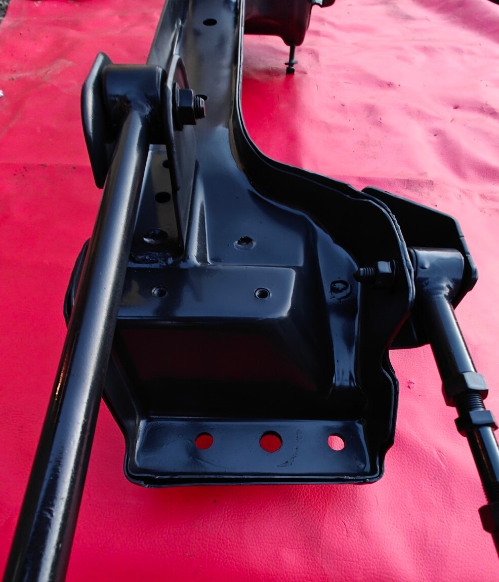 2005 Sebring Convertible Sedan Rear Crossmember ONLY CROSSMEMBER