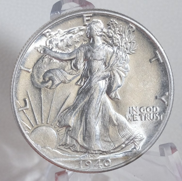 1940-P Walking Liberty Half Dollar /H15