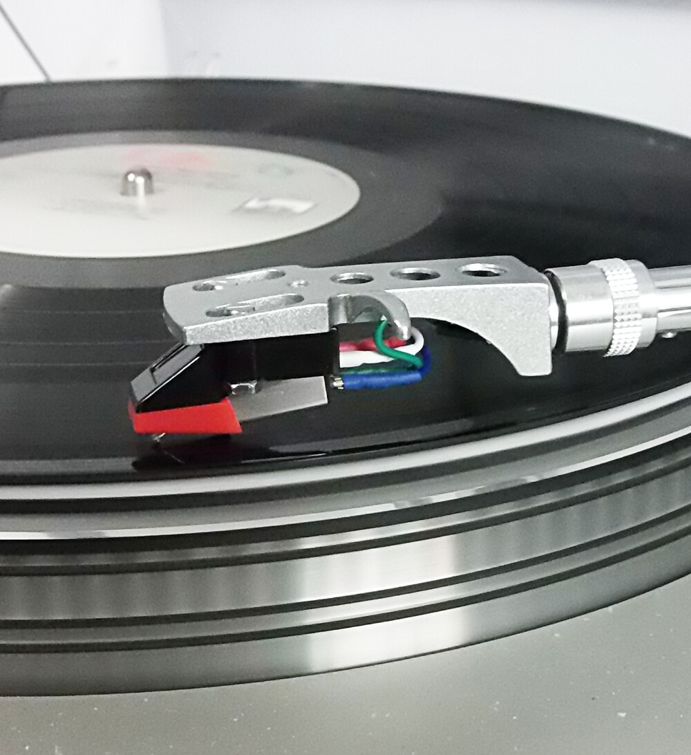 RECORD Cartridge+NEEDLE+HEADSHELL Plug N Play magnetic cartridge Crosley, others