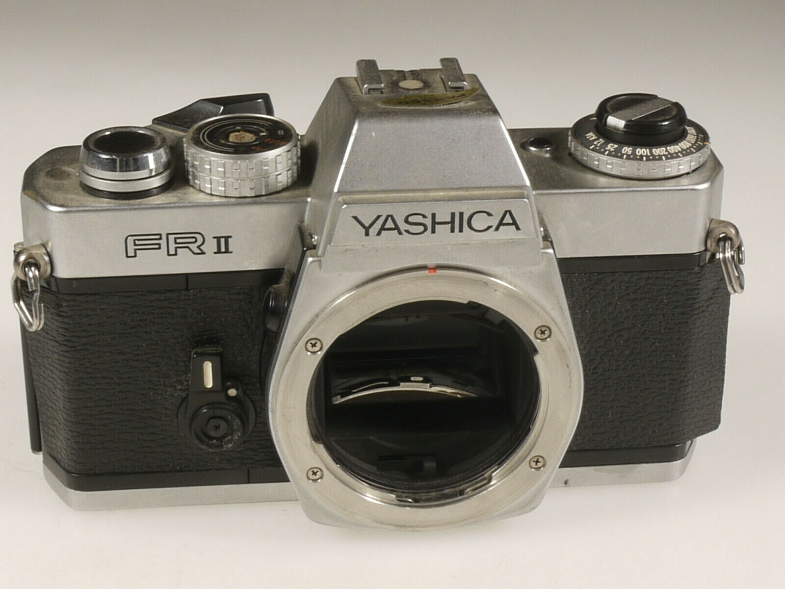 PRL) YASHICA FR II ANALOG CAMERA PHOTO REPAIR BODY SPARE PARTS REPAIR