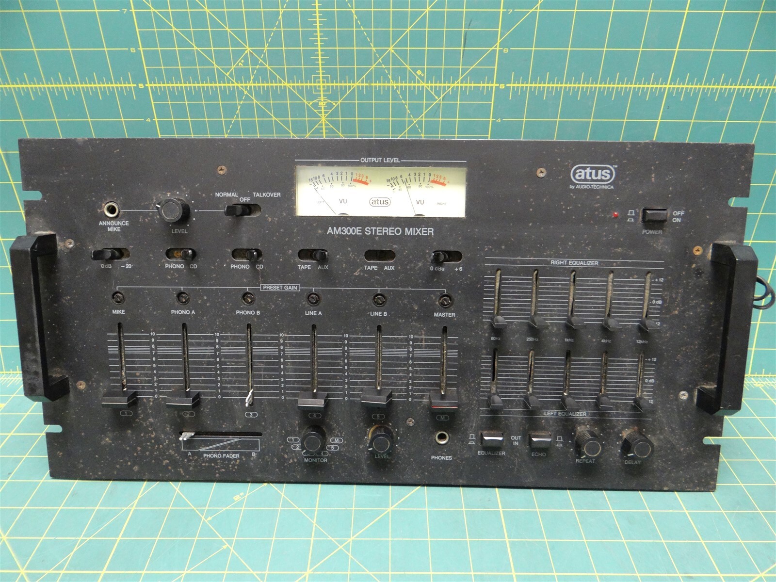 Audio Technia Atus AM300E Stereo Mixer Turns on For Parts